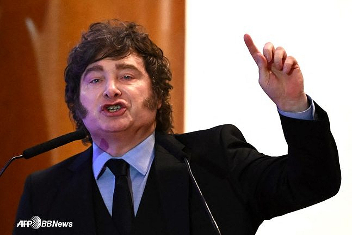 '월드컵 우승 위해 이렇게까지' 대통령 선언 "경기장 안 가고 TV로 보겠다"... 도대체 이유가 뭐길래