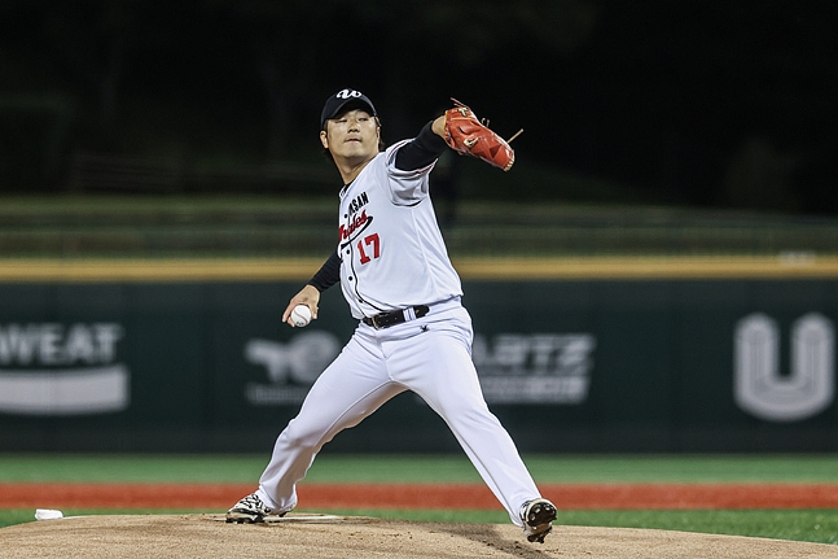 'LG의 여전한 관심' 오카다 151㎞ 쾅! 울산 웨일즈, 삼성도 꺾었다→3승 1무로 Fall League 선두 질주