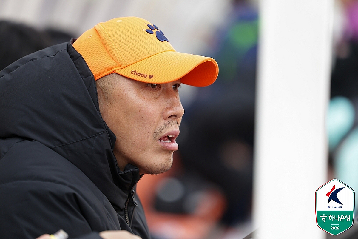 '프로 2년 차' 차두리 감독, 신생팀 역사적 '첫 승 제물' 거부 "심정은 충분히 이해하지만..." [화성 현장]
