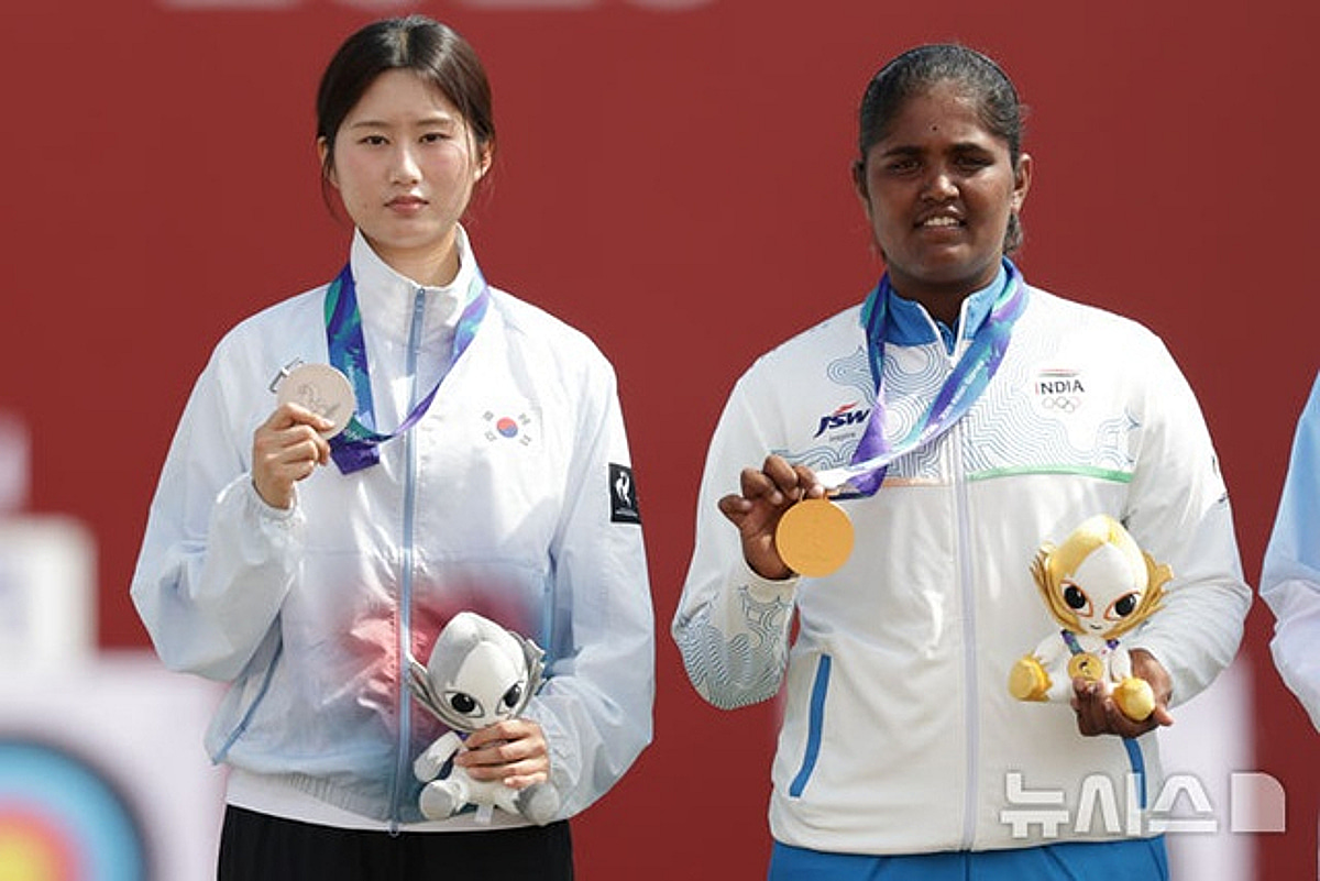 India's Koomkum Anil Mohod Topples Korea to Win Archery Gold