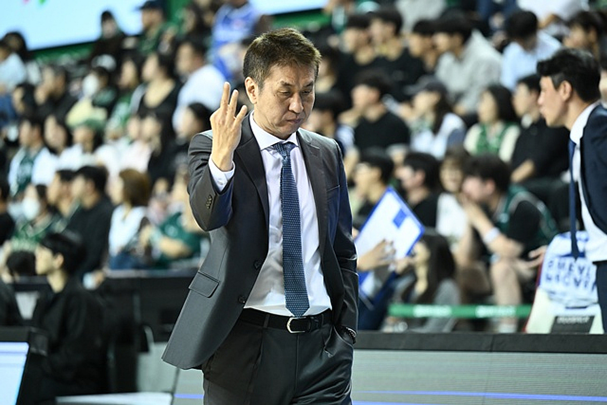 "감독 한 명 바뀌었을 뿐인데" 삼성 개막 5연승 돌풍, 이제 1승이면 구단 역대 최다 타이... 새 역사도 보인다