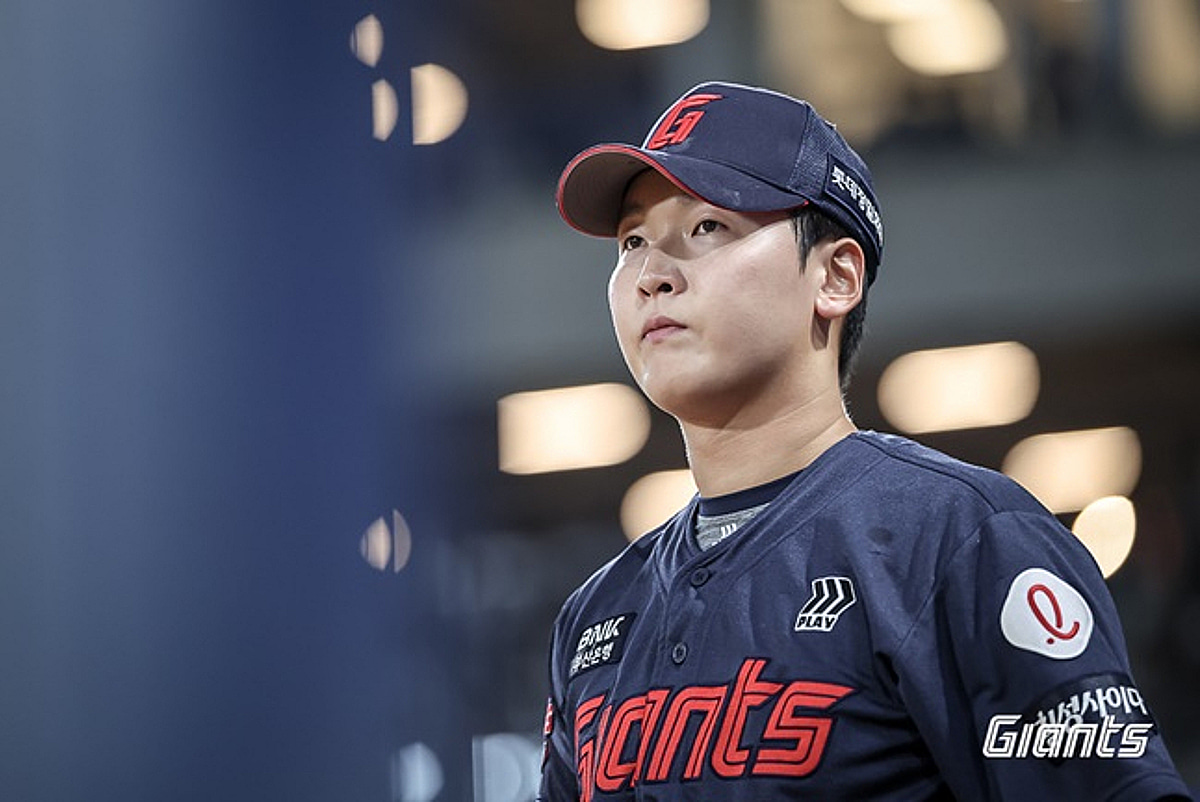 '옆구리 부상' 롯데 필승조 듀오 마침내 돌아온다! 김태형 감독 "최준용 오늘 등판, 김원중도 두 번 나온다" [부산 현장]