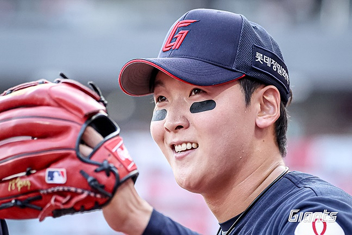 "사직 마운드 늘 가슴이 뛴다" 롯데 최준용, 늑골 부상→첫 실전 150㎞ 1이닝 퍼펙트! 벅찬 복귀 소감 [부산 현장]