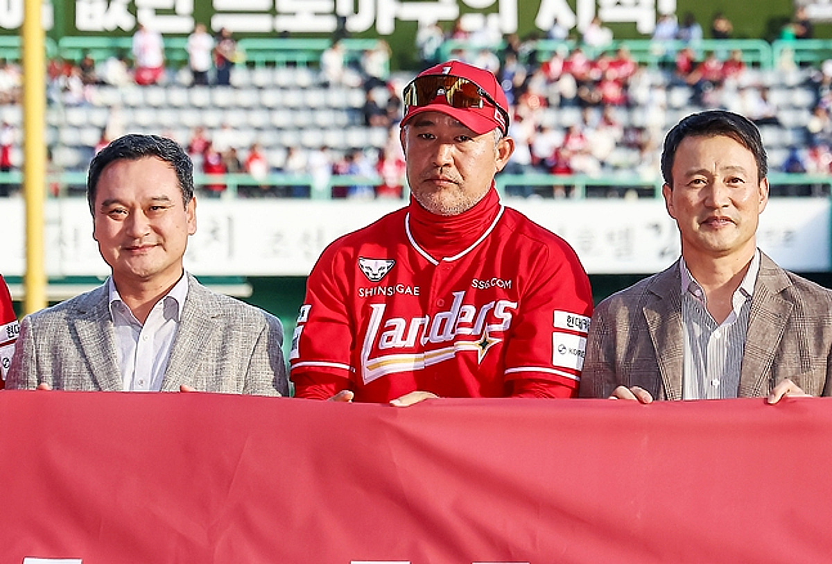 '6위 확정→2027시즌 개막 홈에서!' 이숭용 "이로운 선발 가능성 확인, 내년 인천서 가을야구하겠다"