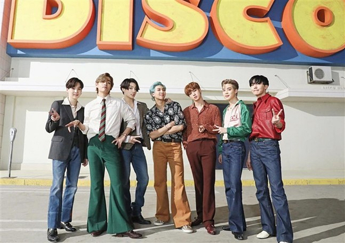 "코로나 시대 햇살같은 위로 안기고 K팝 역사 새로 쓰다" 방탄소년단 다이너마이트 벌써 6주년[K-EYES]