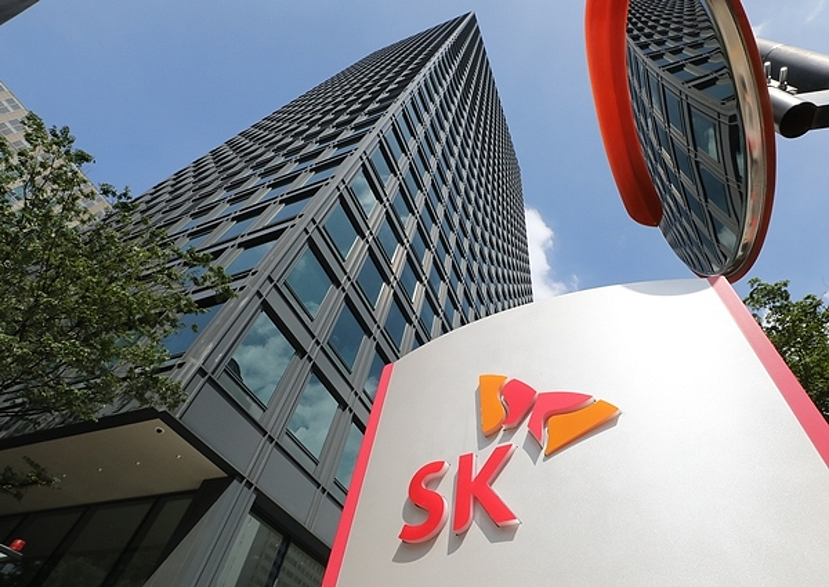 SK그룹 전문경영인 부회장 3인, SK 하이닉스에 합류...AI 포함 글로벌 사업 강화인 듯