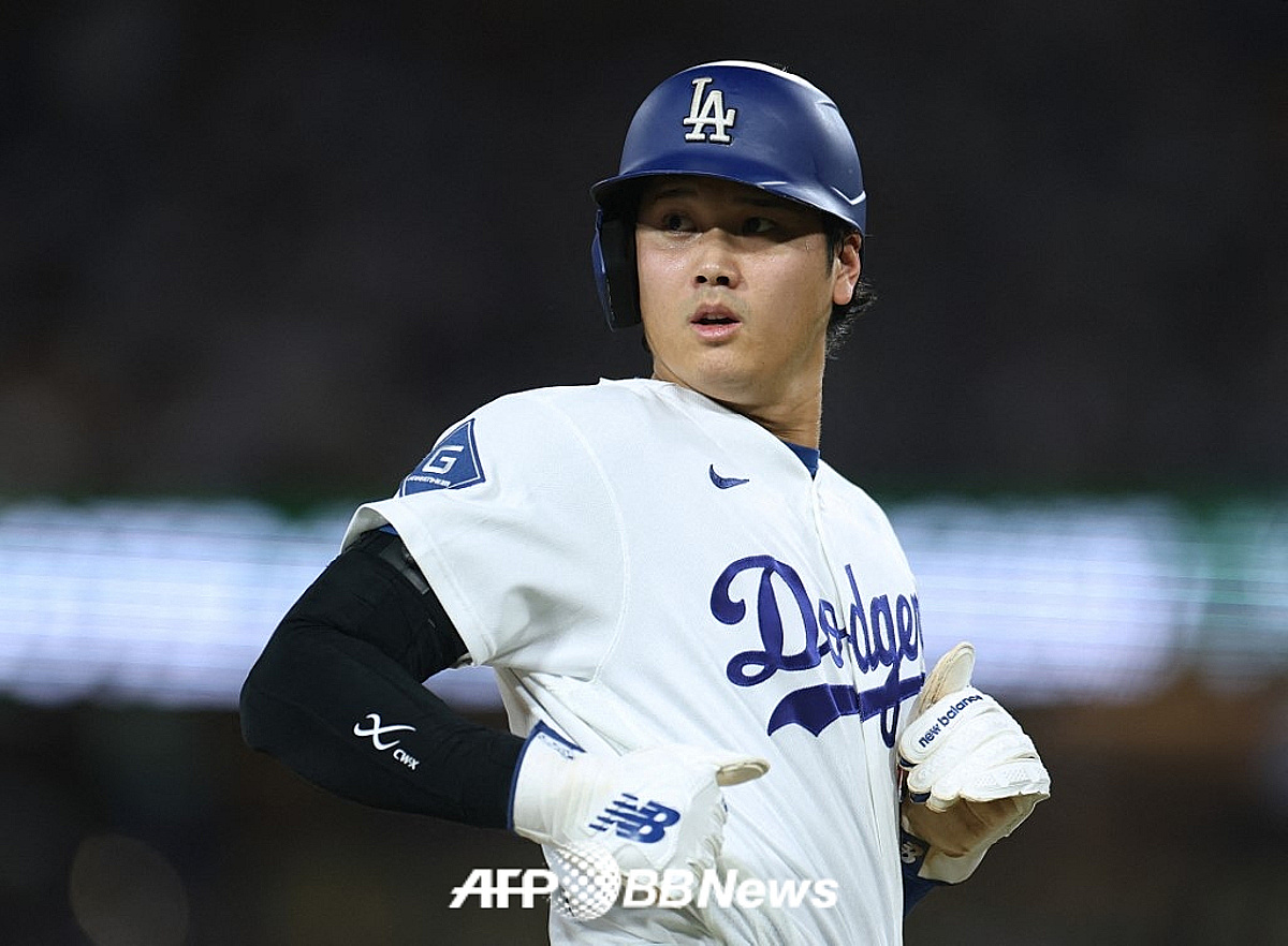 LAD 초호화 선발진 다시 뜬다! '마침내' ERA 1점대 오타니가 다시 마운드에 선다