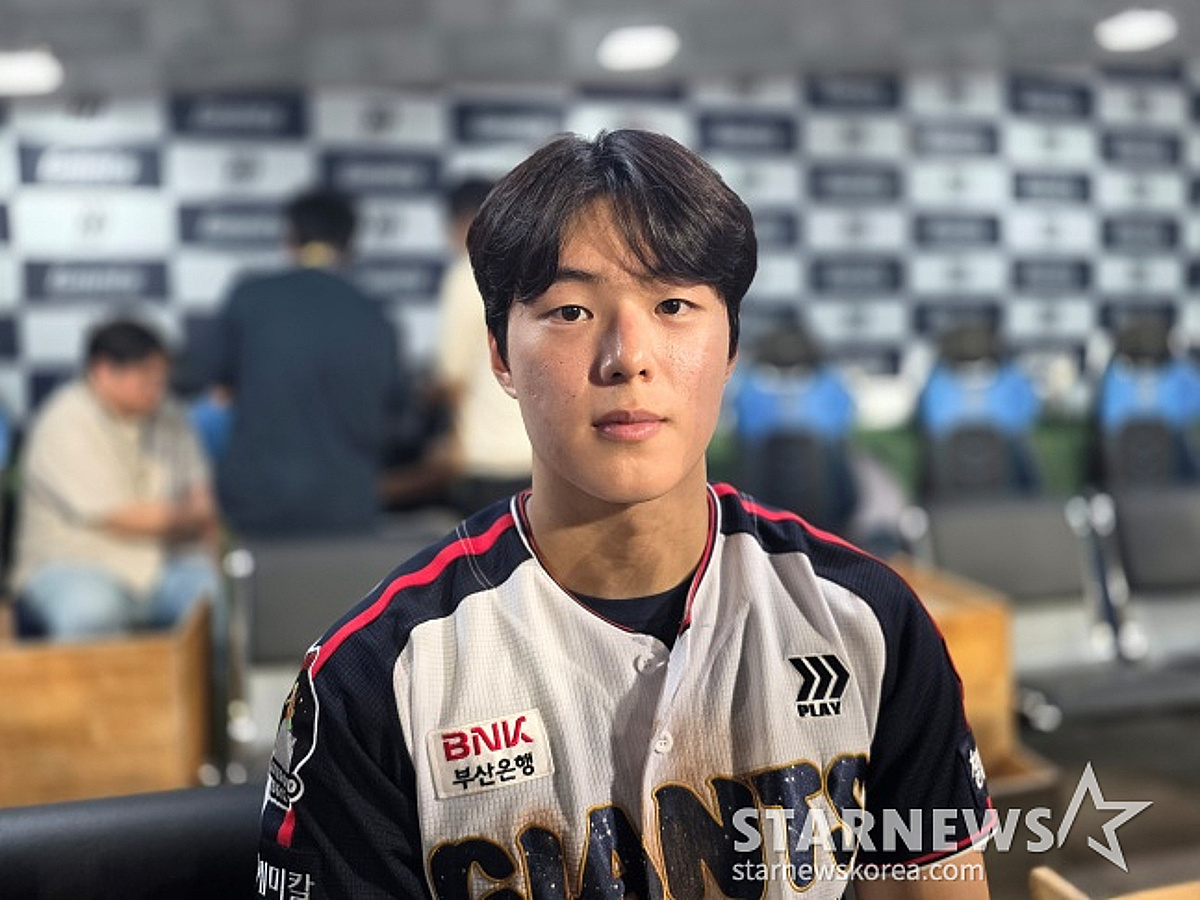 "나만 나가면 점수 나니까" 마황 대신한 꽃미남 리드오프 3안타 폭발! 어떻게 달라졌나 [부산 현장]
