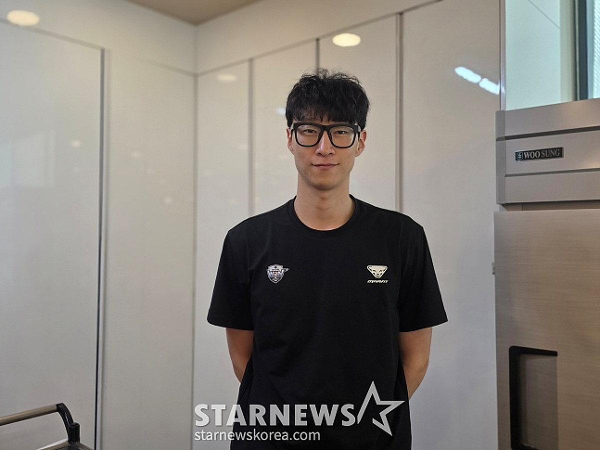 "게임 체인저는 이제 기본" 서브 하나로 버틴 우리카드 정성규, 이제 리시브 피하지 않는다 "스타팅도 노려볼게요" [인터뷰]
