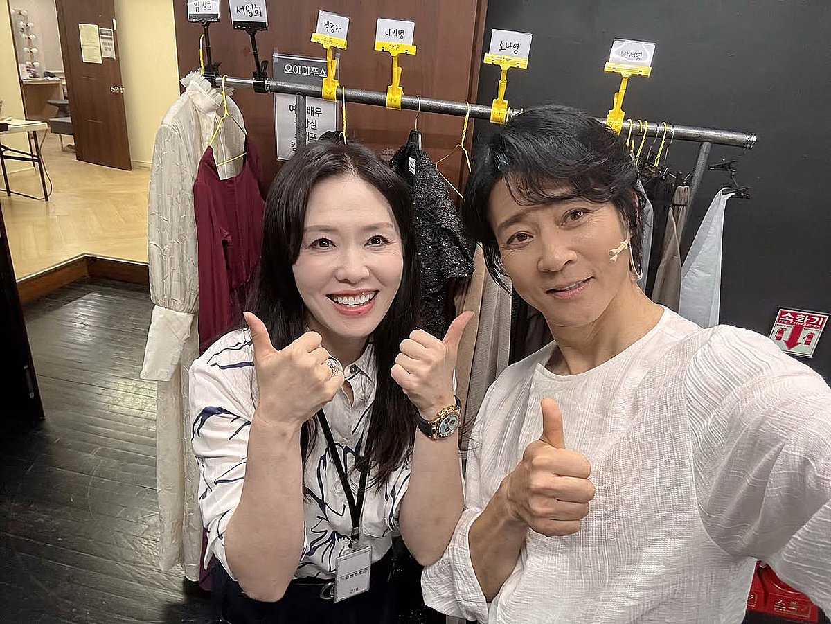 하희라, ♥최수종 연극 관람 후 눈물 "아내의 눈으로 마음 아파"