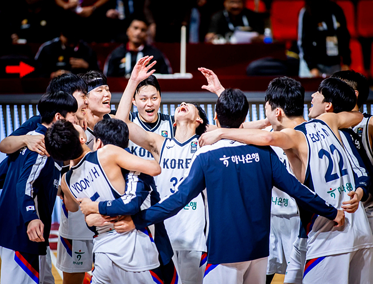 日도 이해 못한 한일전 패배 "3점슛·리바운드 숫자만 보면 이겨야 하는데"... 韓 U-18, 끈기의 역전극