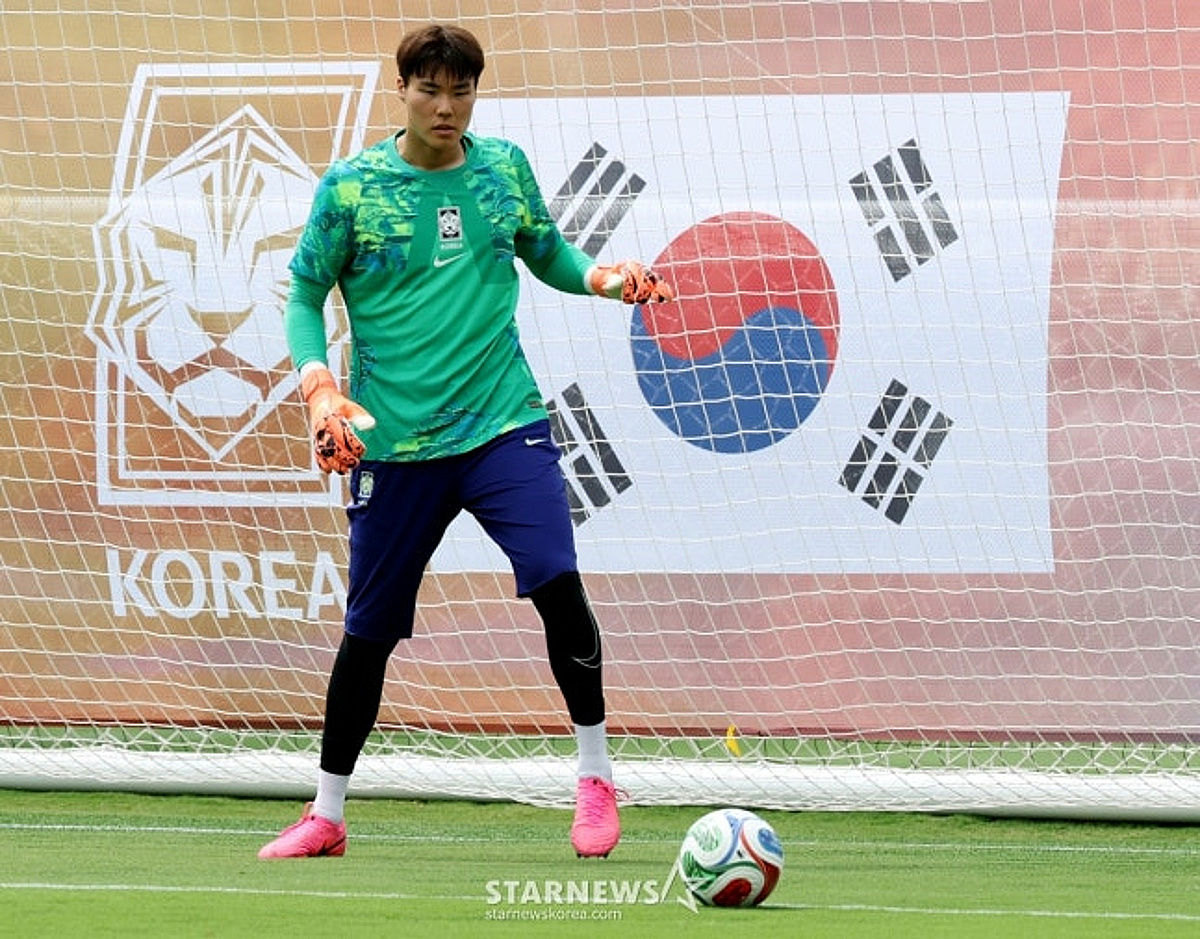 '골키퍼까지 교체' 치열한 순위 경쟁에도 월드컵 '전북 4인방' 휴식... 정정용 감독 결단 [전주 현장]