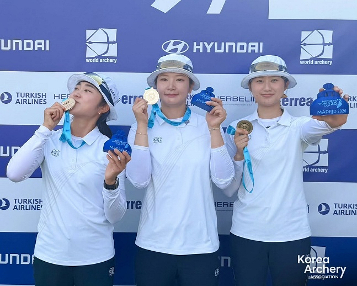 '똘똘 뭉친' 韓 양궁 강했다! 4차 월드컵 리커브 남녀 단체 동반 우승... '금2·동3' 대회 종합 순위 1위 마무리