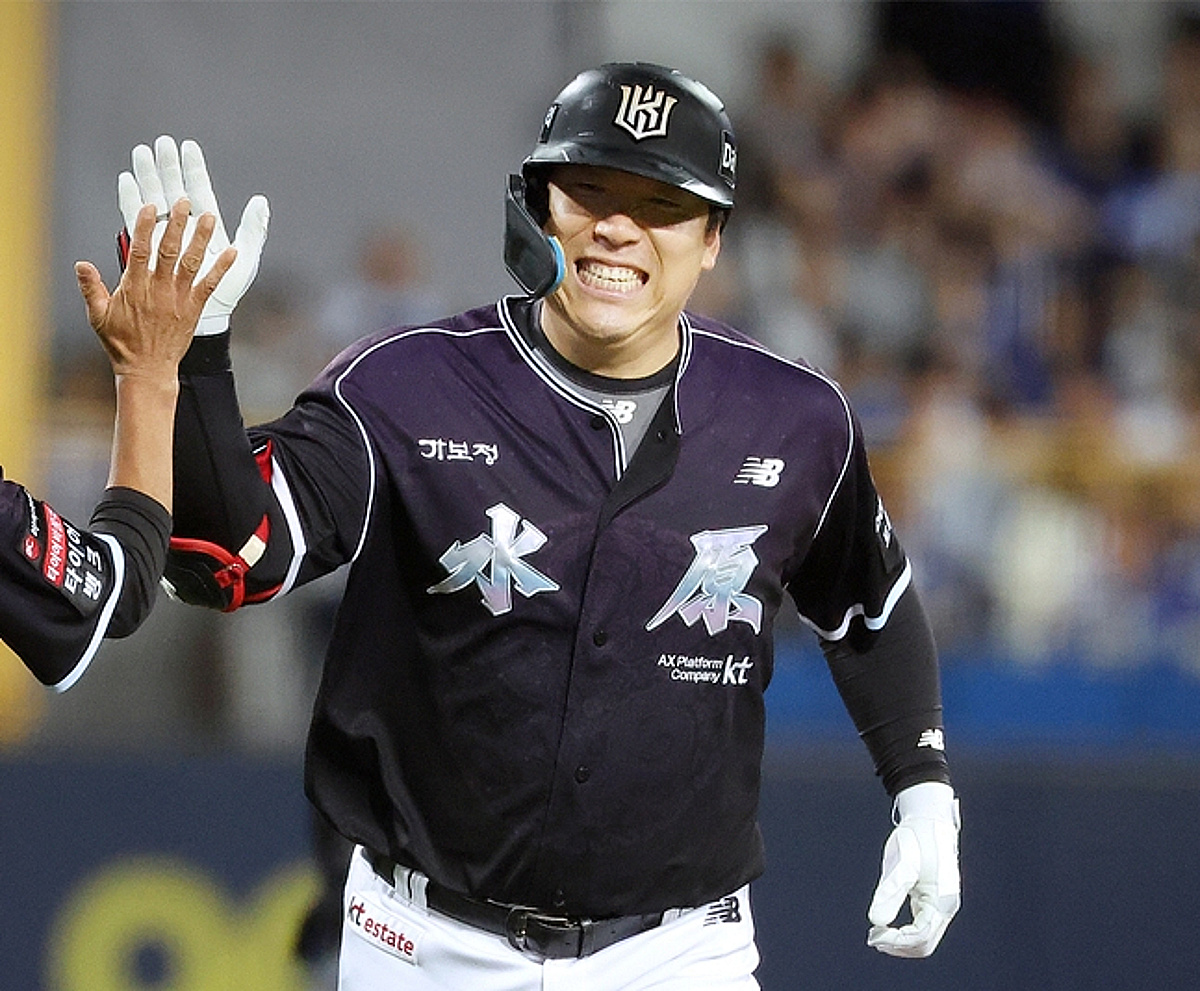 "조금만 아프면 관리해준다고... 스스로 혹독하게 해야 한다" 21년차 '베테랑' 김현수 뼈있는 일침