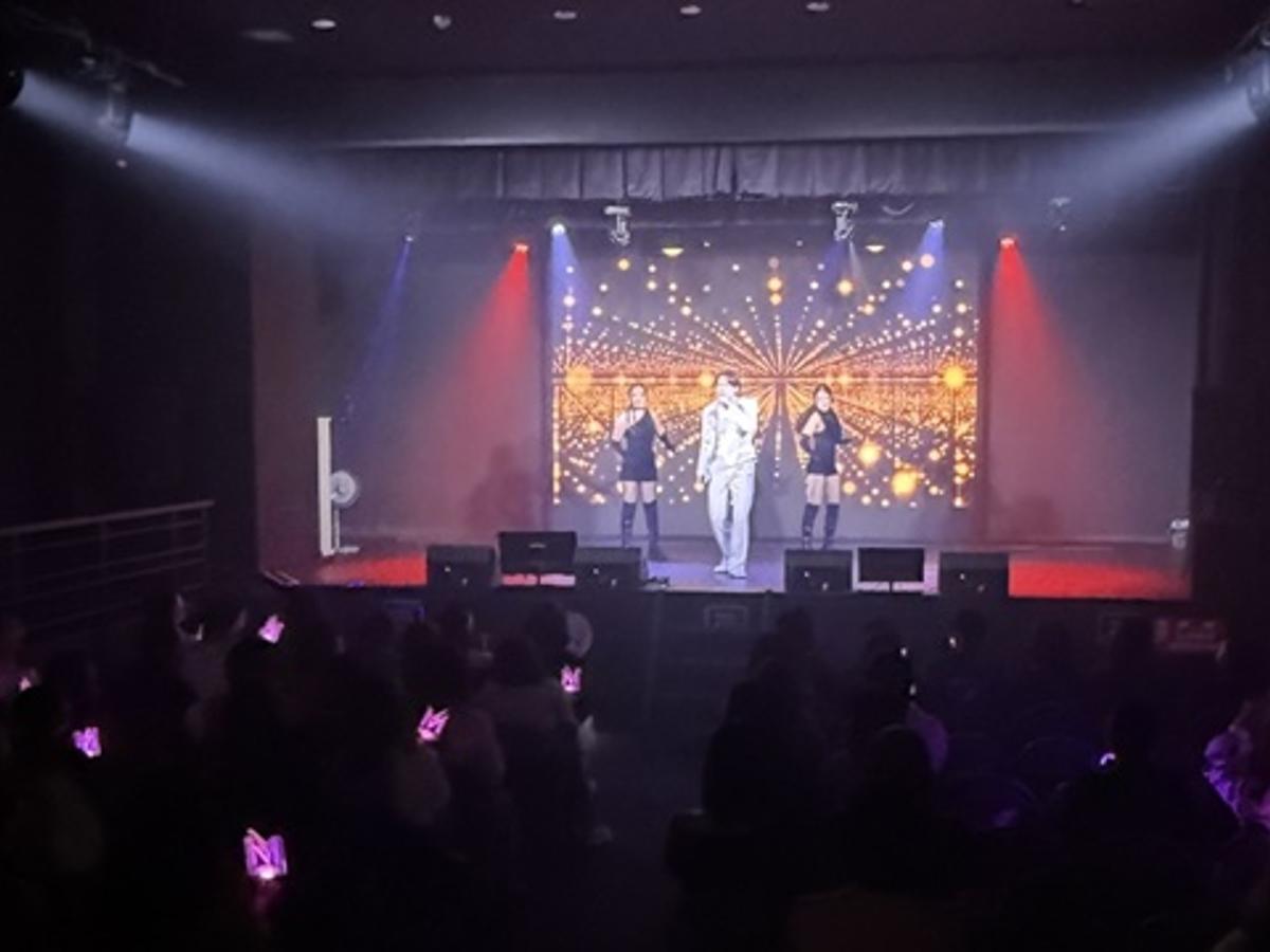 성민, 日 도쿄 이어 오사카까지 접수..팬심 사로잡은 귀공자