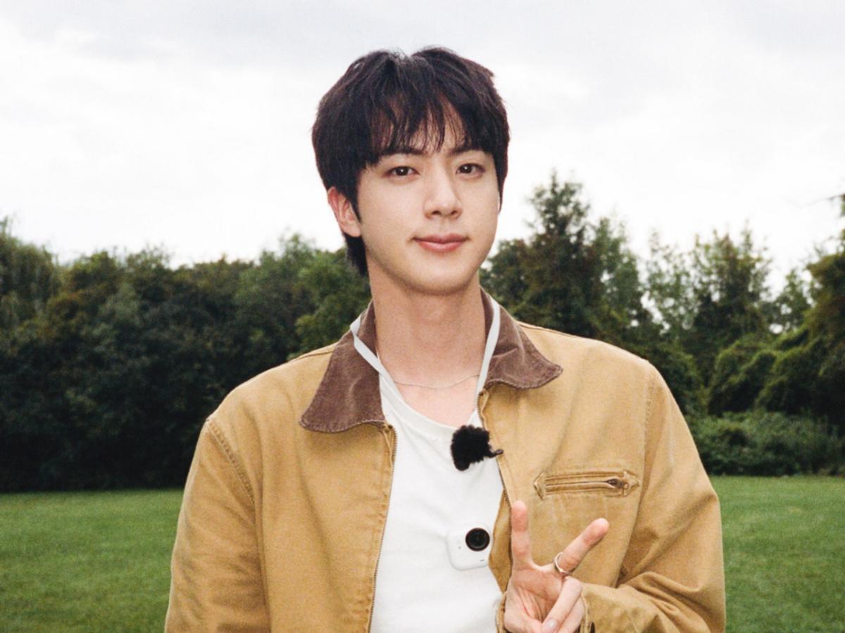 방탄소년단 진, 아이돌픽 10월 2주차 남돌 부문 1위..전 부문 통합 'No.1'