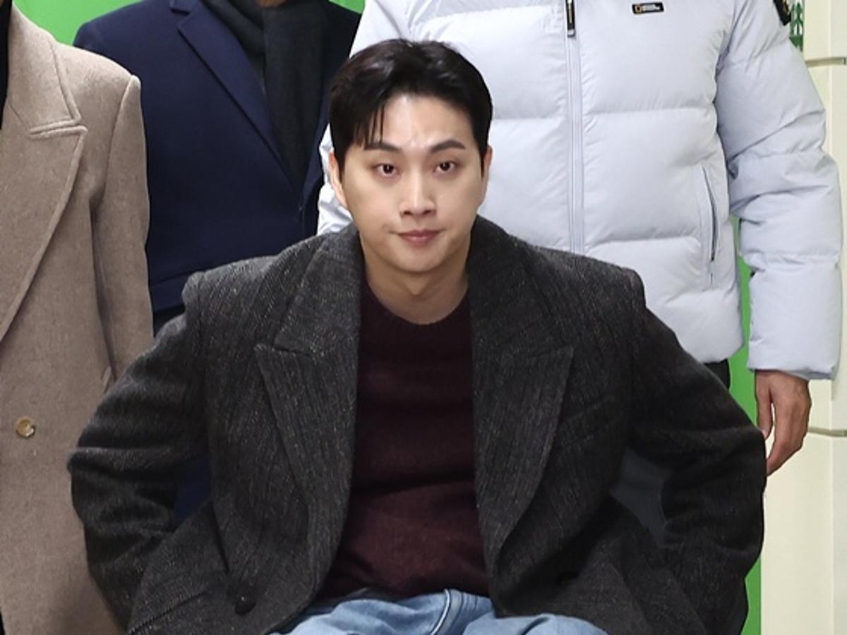 박위, '장애인 조롱→수양딸 논란' 의식했나..영상 슬그머니 삭제 중 [스타이슈]