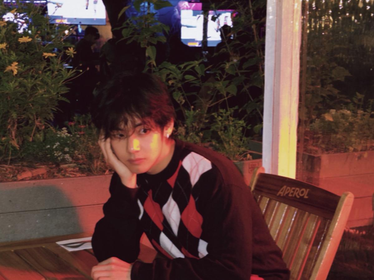 방탄소년단 뷔, 아르헨티나 일상 속 빛나는 '청량 남신'
