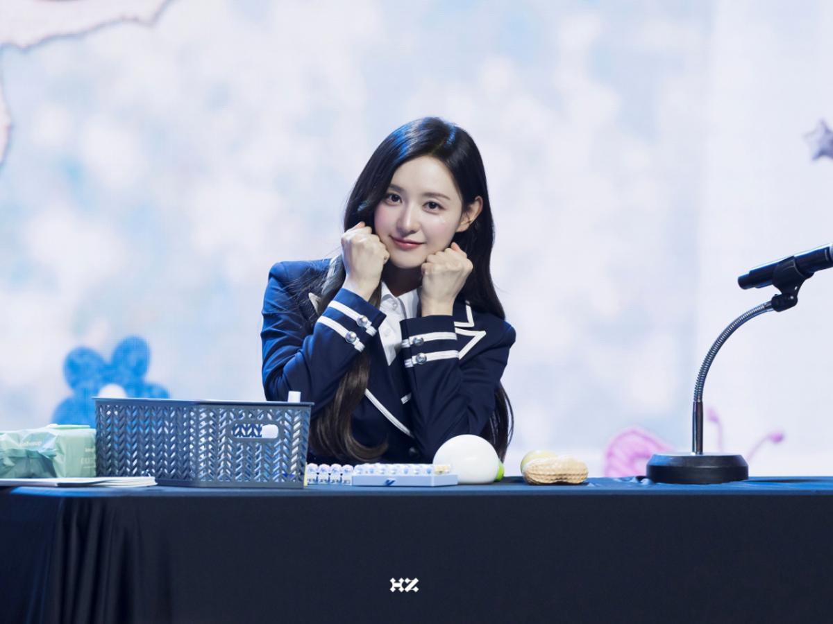 '난 절대 실패하지 않으니까' 김지원, 2년만 팬미팅 大성황