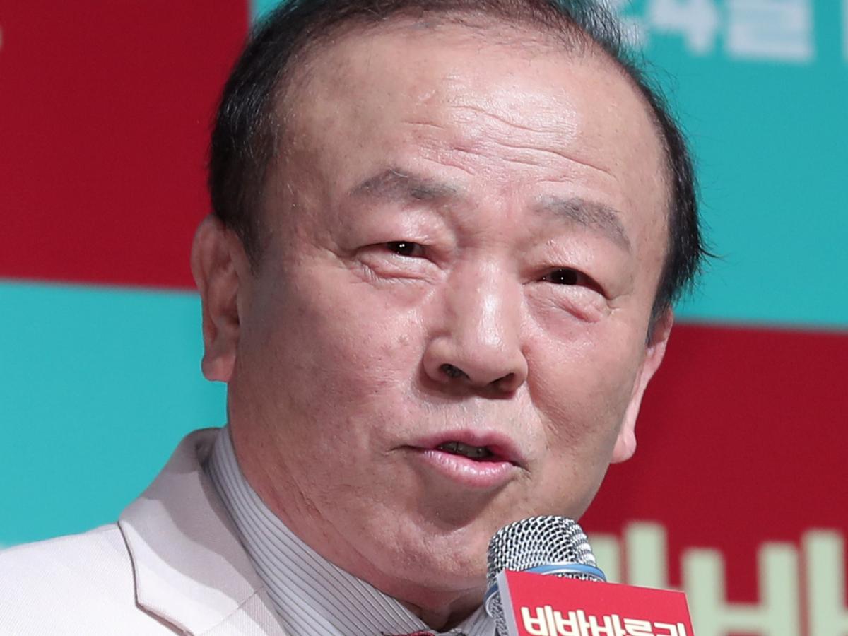 임현식 "대학 시절부터 60년 함께한 故최불암, 마지막까지 모시지 못해 죄송" [스타현장]