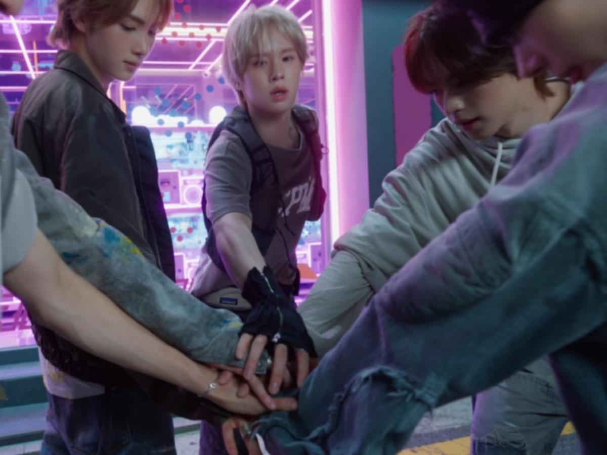 TWS의 용기와 청춘! 신곡 '내 이름을 불러줘' MV 티저 추가 공개