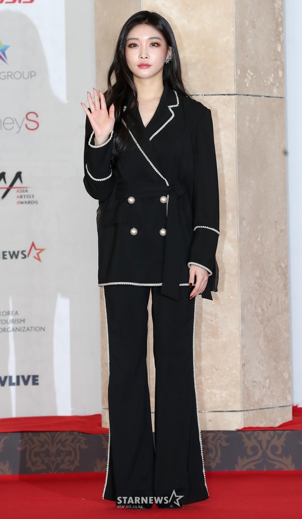 [★포토]청하, '시크한 매니쉬룩'