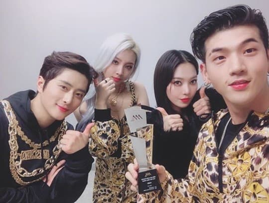 '2018 AAA 뉴웨이브상' KARD "모두 히든카드 덕분"