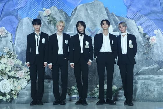 투모로우바이투게더 "'0X1=LOVESONG' 제목 독특해서 좋아"