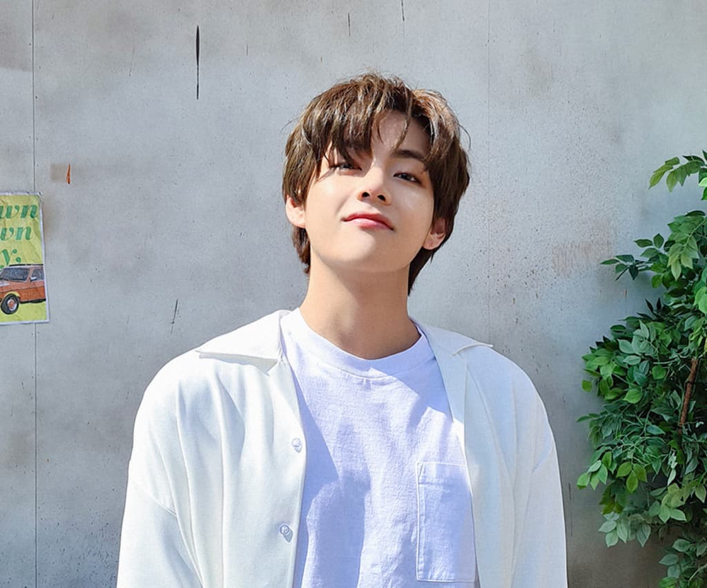 방탄소년단 뷔가 읽은 '말의 내공' 일본어판 이어 중국어판 출간..역시 '아시아 프린스'