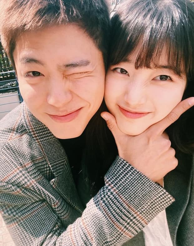 박보검X수지, 볼 맞대고 초밀착 샷..이 얼굴이 바로 '원더랜드'