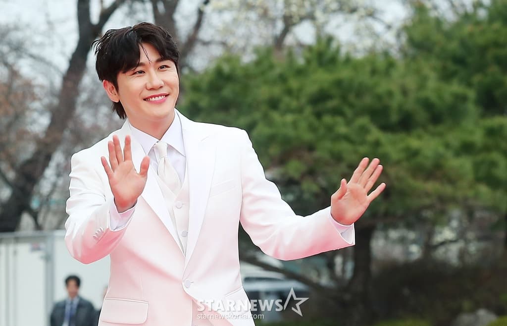 '음원 사재기' 영탁 前 소속사 대표, 첫 재판서 "사실관계 인정, 업무방해는 따져봐야"