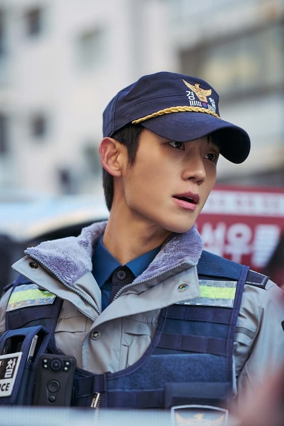 '엄친아' 정해인, 악역도 통했다! '베테랑2' 400만 '일등공신'