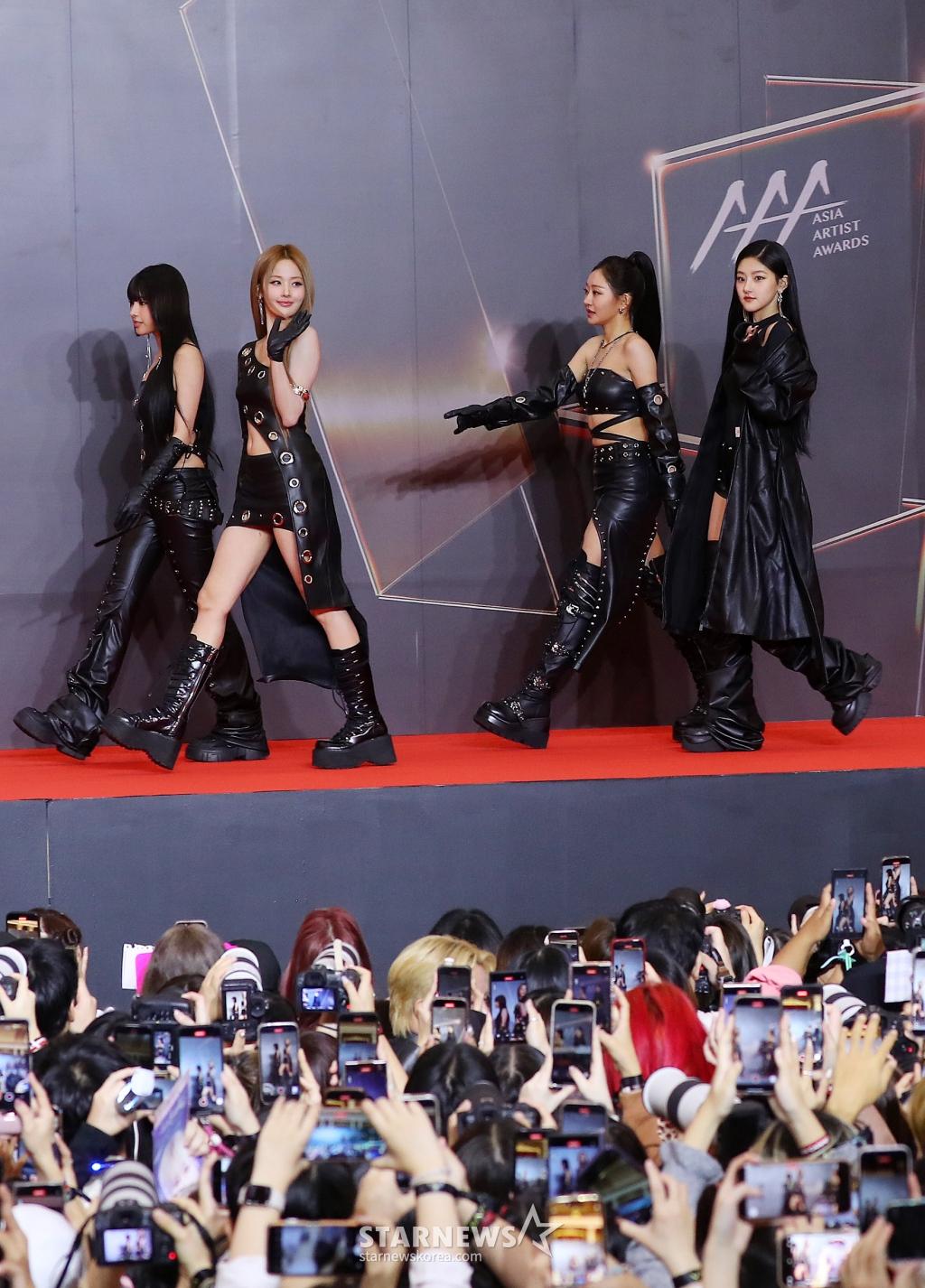 키스오브라이프 '여전사 등장'[★포토]