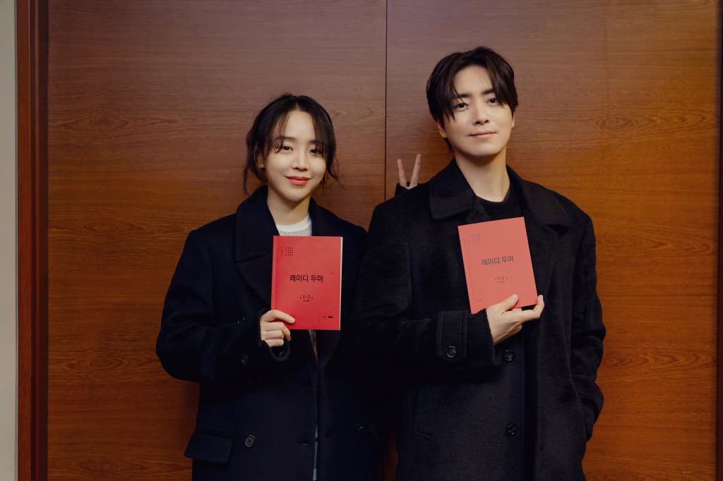 신혜선X이준혁, '비숲'→'레이디 두아'로 재회..넷플릭스 제작 확정 [공식]