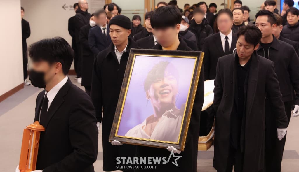 추플렉스, 故휘성 운구.."음악밖에 모르던, 음악이 전부였던 사람" [스타현장]