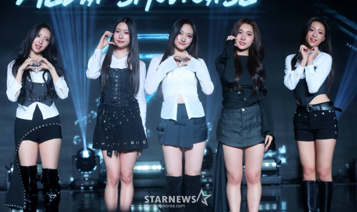 '엑소·NCT 협업 프로듀서 론칭' VVS 데뷔 출사표 "K팝 새역사 보여드리겠다"[종합]