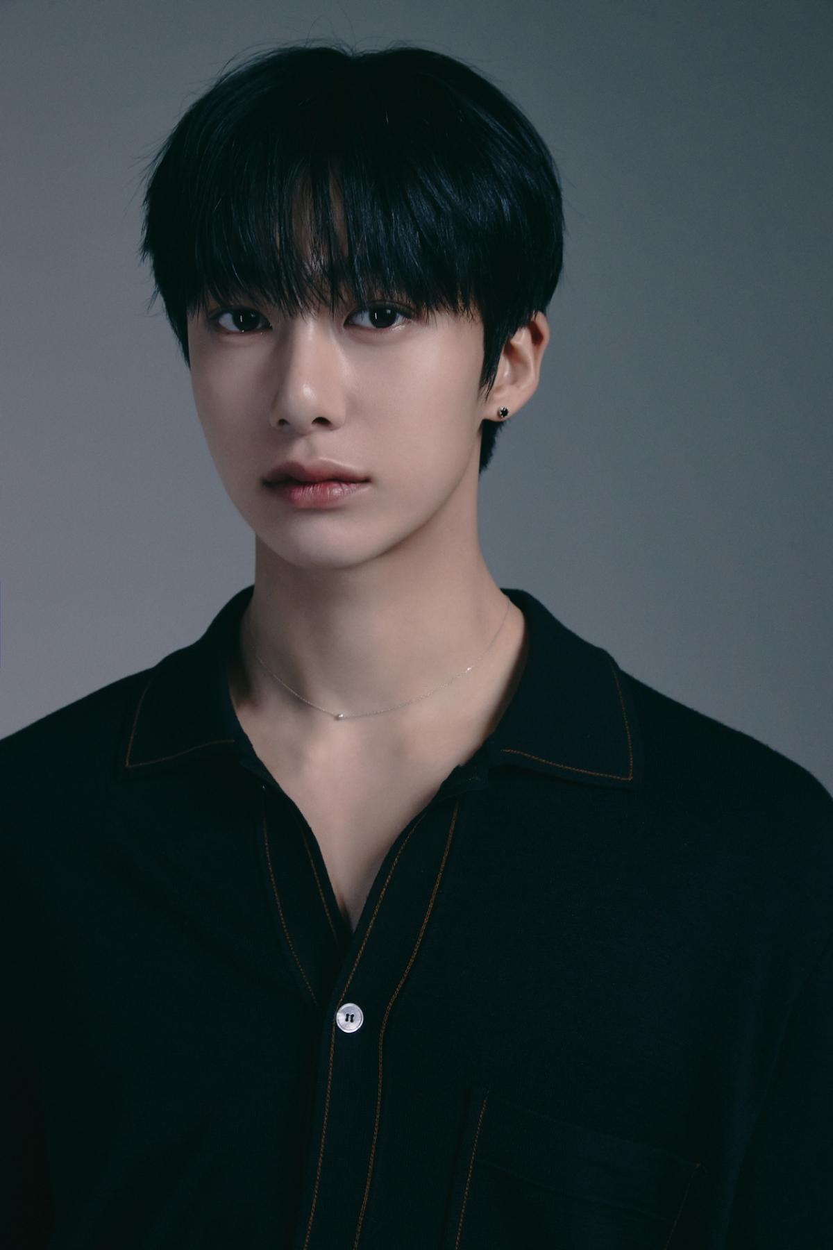 몬스타엑스 형원, 전역 하루 남았다..17일 무료 팬 이벤트 예고