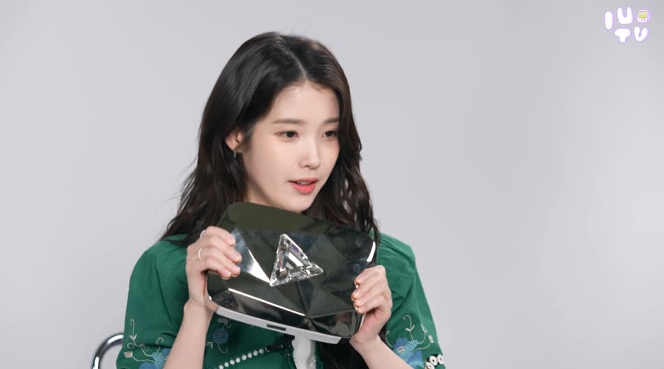 사진=유튜브 채널 '이지금[IU Official]'