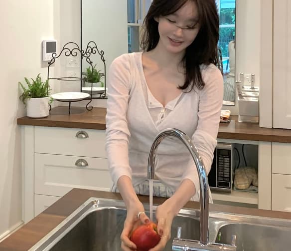 사진=강민경 SNS