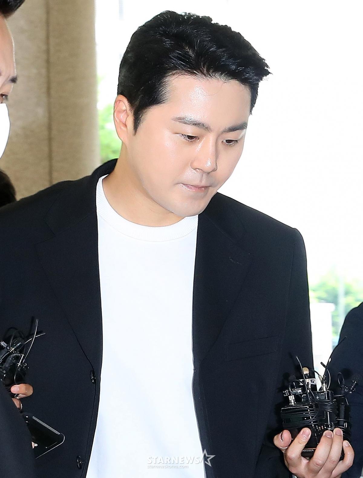 이루, 음주운전 자숙 중 안타까운 소식..건강 악화에 병원行 "만신창이"