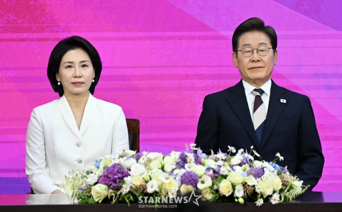 MBN, '대통령 부인' 김혜경 여사 밀친 후 "실수..대통령실에 사과" [공식]