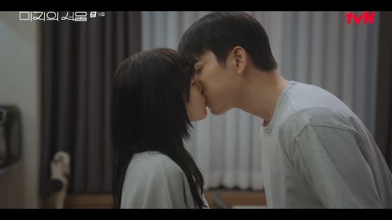 박보영, ♥박진영과 연인 됐다..진한 키스로 마음 확인[미지의서울][별별TV]