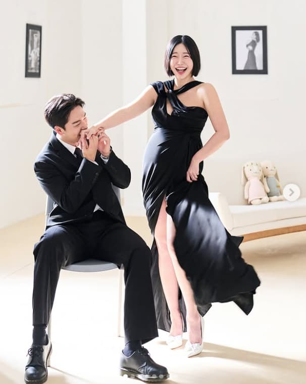'쌍둥이 임신' 레이디제인, 출산 임박.."마지막 만찬 즐기고 입원"