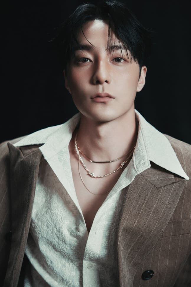 로이킴, FA 대어 되나..'12년' 웨이크원과 전속 계약 만료