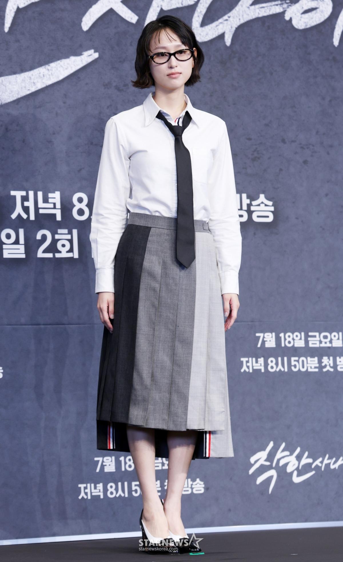 배우 류혜영이 14일 오후 서울 구로구 더링크호텔에서 열린 JTBC 금요시리즈 '착한 사나이' 제작발표회에서 포즈를 취하고 있다. /2025.07.14 /사진=김휘선 hwijpg@