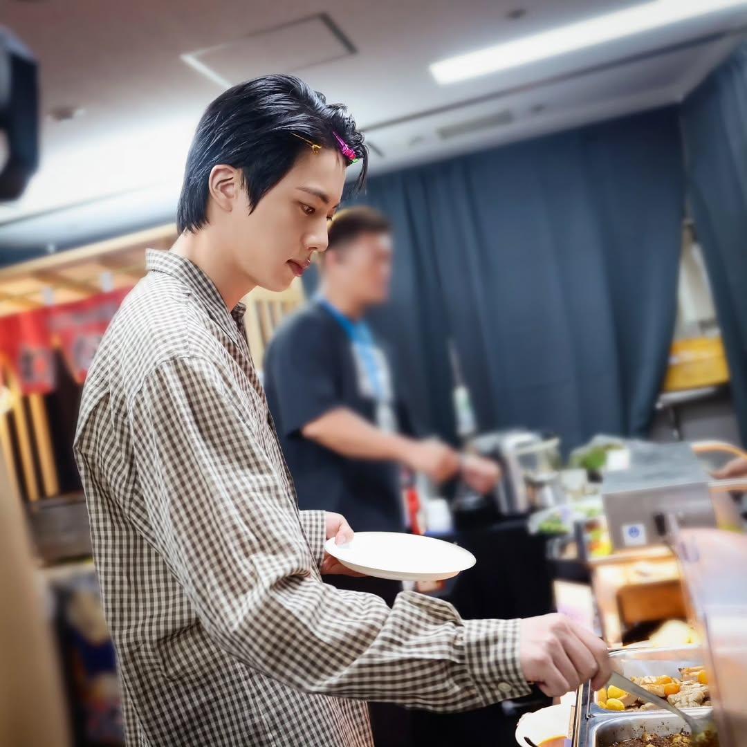 사진=방탄소년단 진 우떠 인스타그램