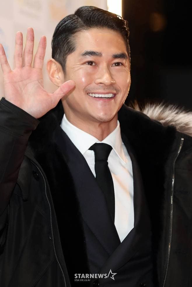 배정남, 중고 사이트 수백만원 사기 피해 "5분 만에 다 털렸다"[스타이슈]