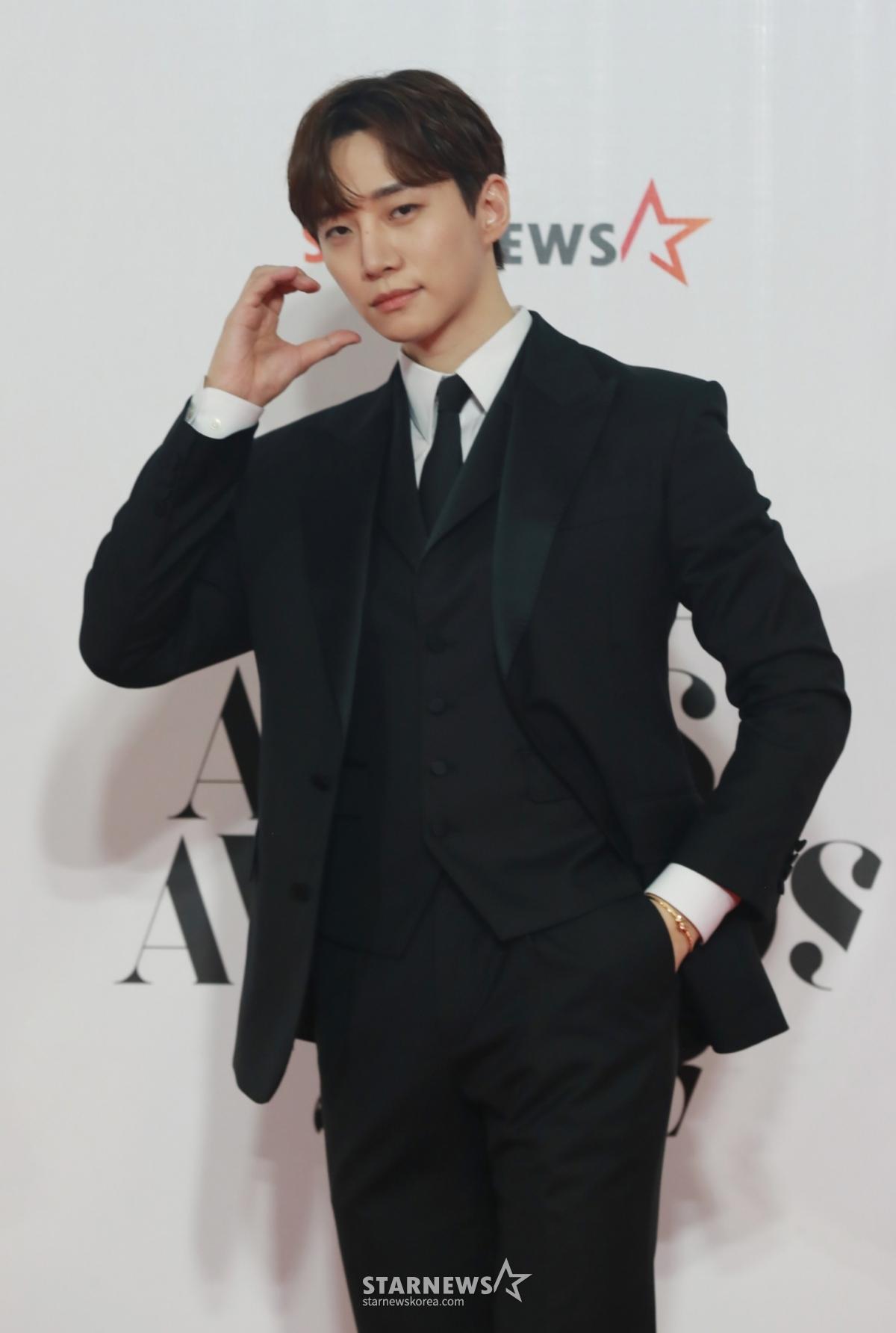 이준호가 또 해냈다..스타랭킹 男배우 '2위'