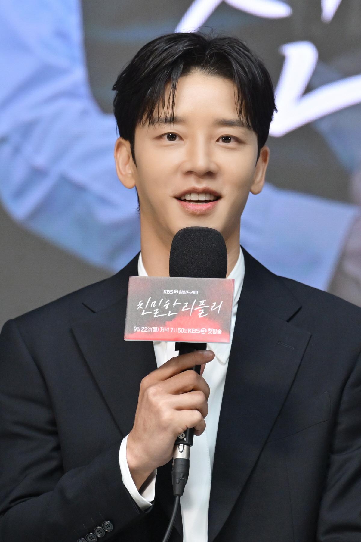 '친밀한 리플리' 설정환 "'꽃길만 걸어요' 때 'KBS 연기대상' 우수상..이번엔 우수에 찬 눈빛"
