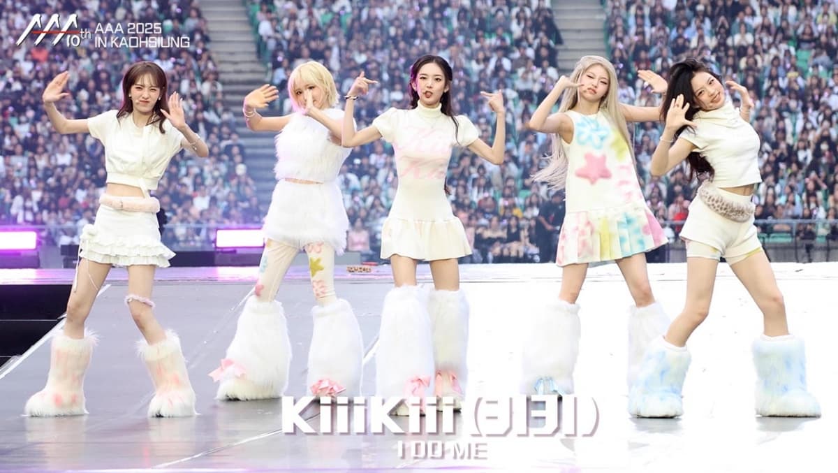 KiiiKiii(키키) AAA 2025 무대 현장 [영상]